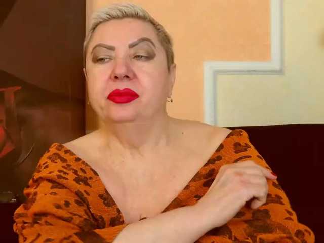 PoshLadyx, en vivo ahora en BongaCams