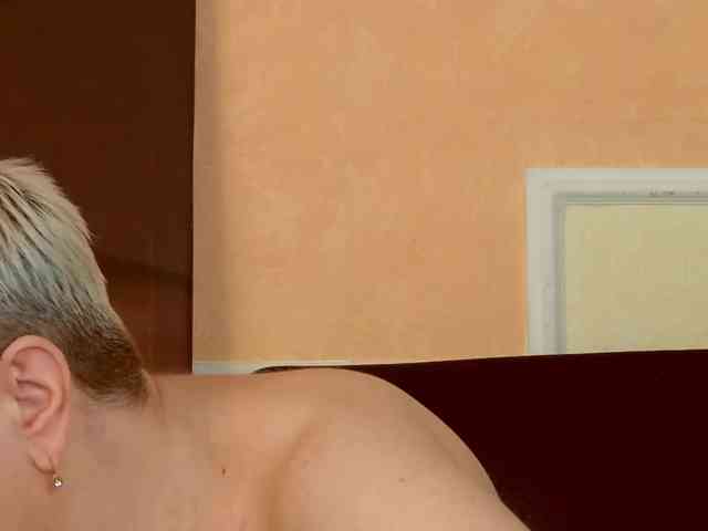 PoshLadyx webcam