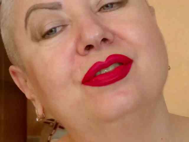 PoshLadyx live female cam on bongacams