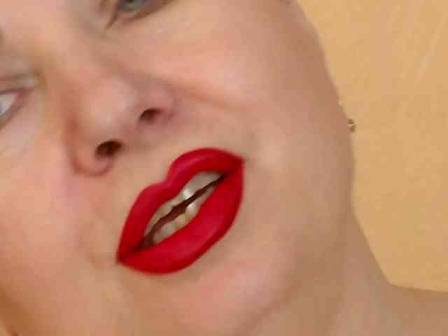 PoshLadyx webcam