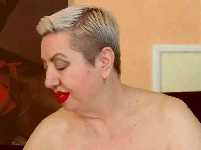 PoshLadyx webcam
