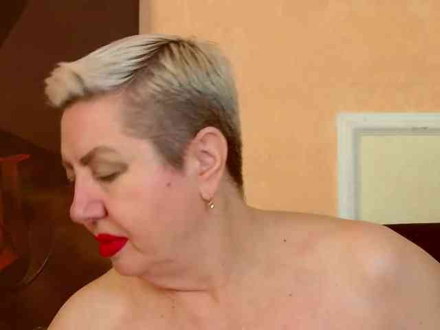 PoshLadyx webcam