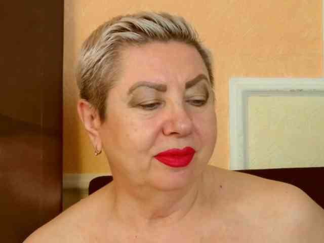 PoshLadyx webcam