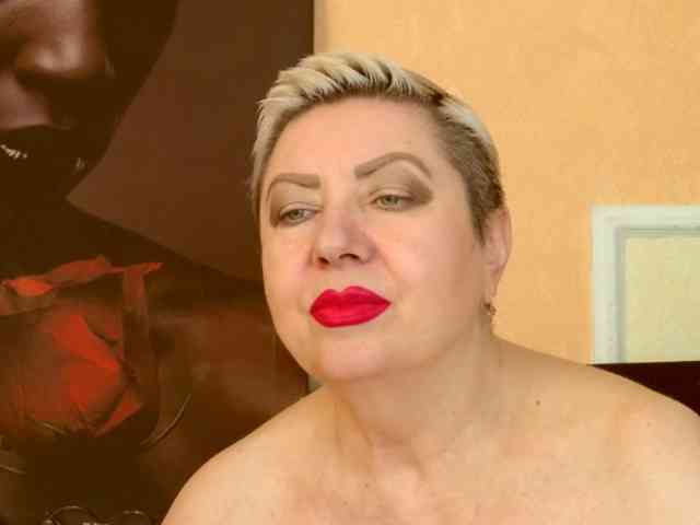 PoshLadyx webcam