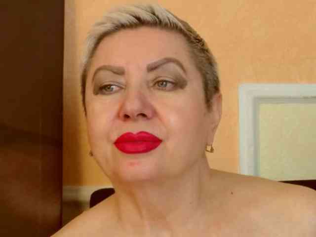 PoshLadyx webcam