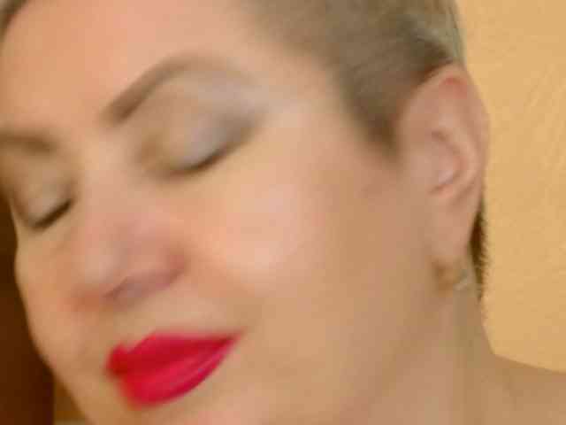PoshLadyx webcam