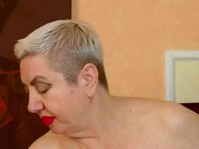 PoshLadyx webcam