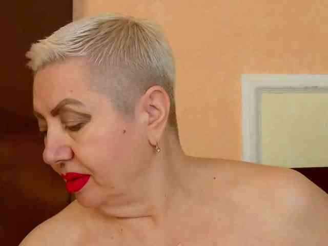 PoshLadyx webcam
