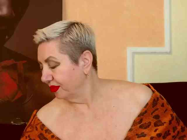 PoshLadyx webcam