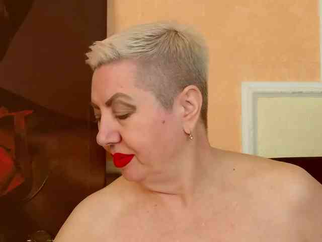 PoshLadyx webcam