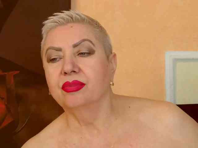 PoshLadyx webcam
