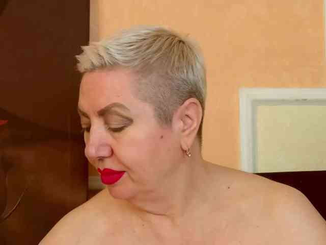 PoshLadyx webcam