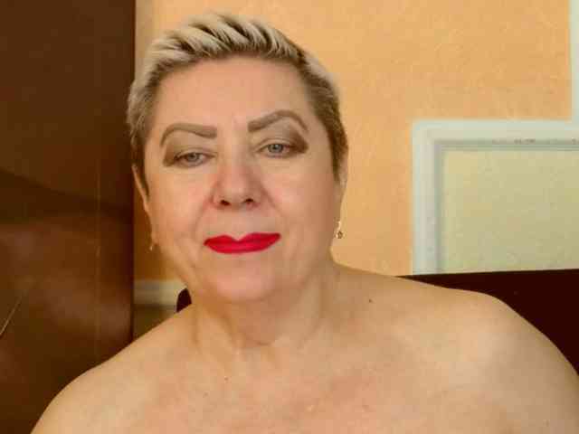 PoshLadyx webcam
