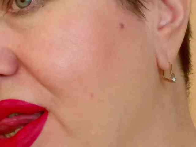 PoshLadyx Live Webcam on BongaCams