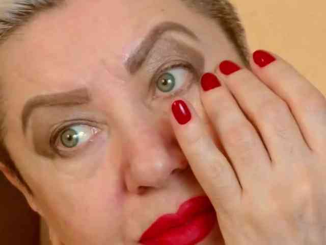 PoshLadyx webcam
