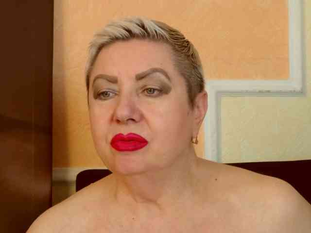 PoshLadyx webcam