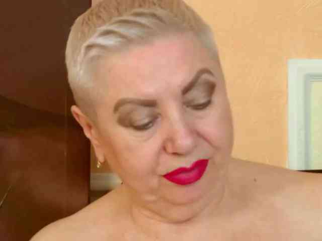 PoshLadyx webcam