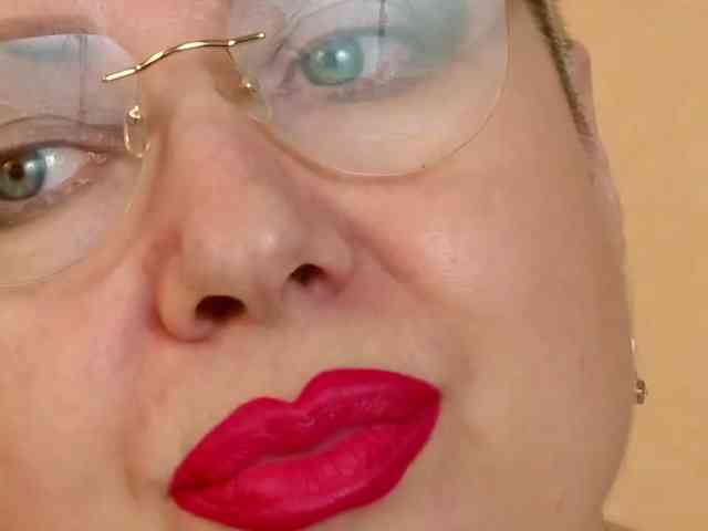PoshLadyx webcam