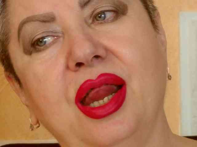 PoshLadyx webcam