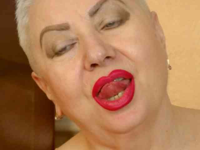 PoshLadyx webcam