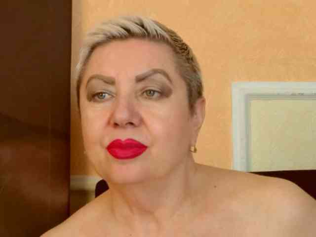 PoshLadyx webcam
