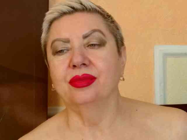 PoshLadyx webcam