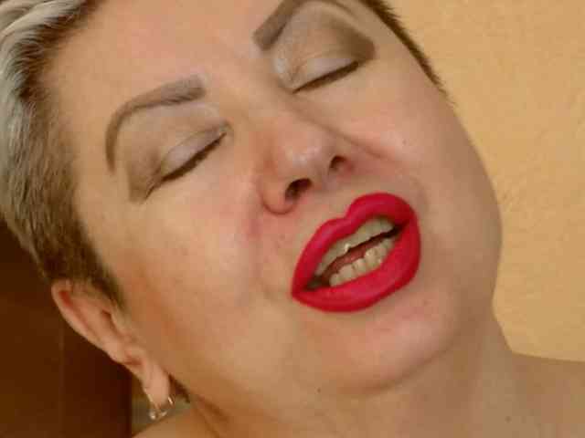 PoshLadyx webcam
