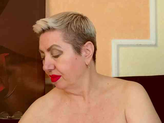 PoshLadyx webcam