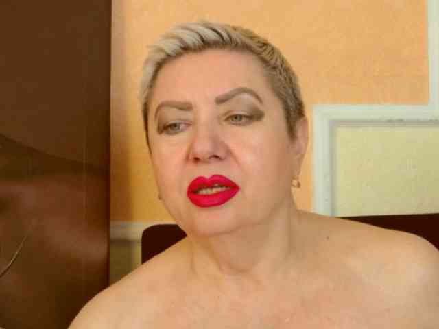 PoshLadyx webcam
