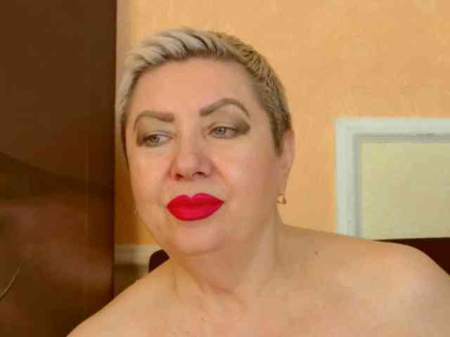 PoshLadyx webcam