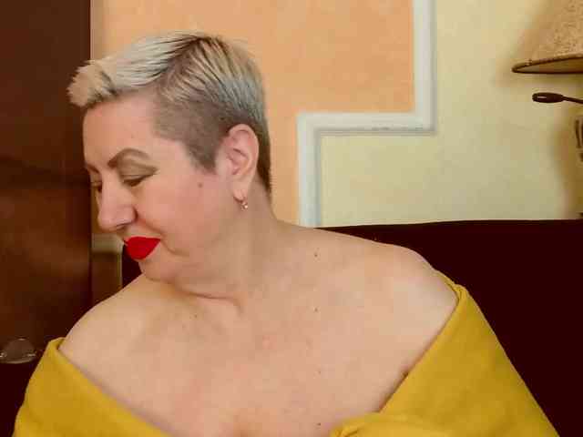 PoshLadyx webcam