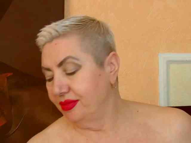 PoshLadyx webcam
