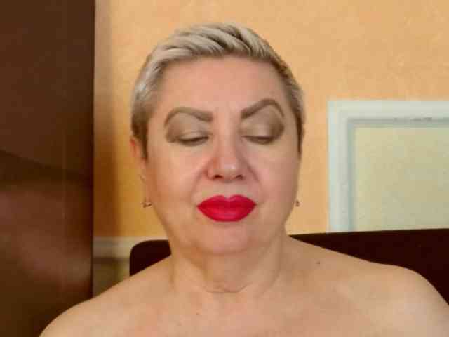 PoshLadyx webcam