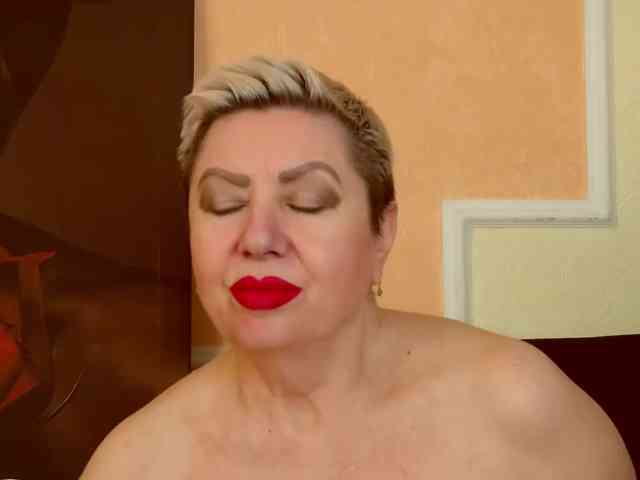 PoshLadyx webcam