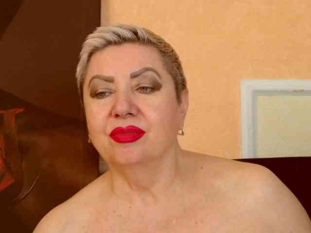 PoshLadyx webcam