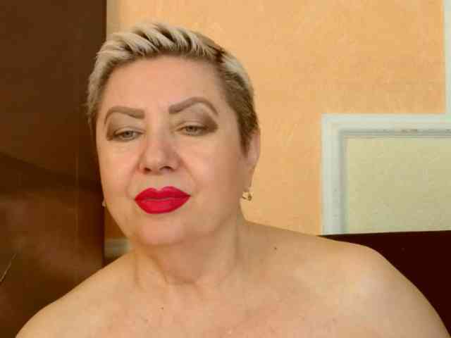 PoshLadyx webcam