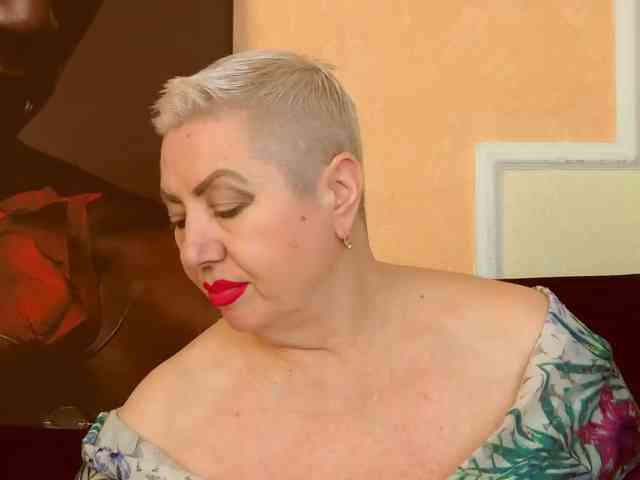 PoshLadyx webcam