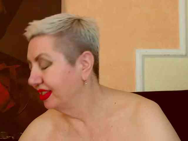 PoshLadyx webcam