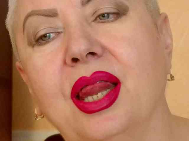 PoshLadyx webcam