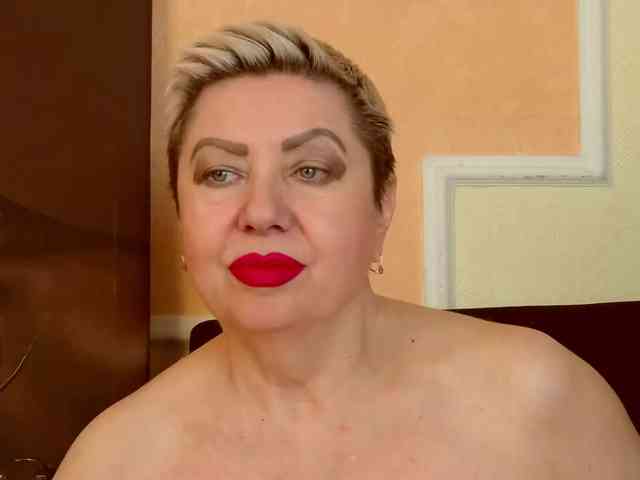 PoshLadyx Live Webcam on BongaCams
