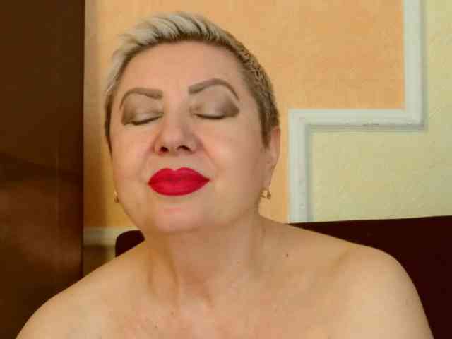 PoshLadyx webcam