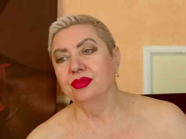 PoshLadyx webcam
