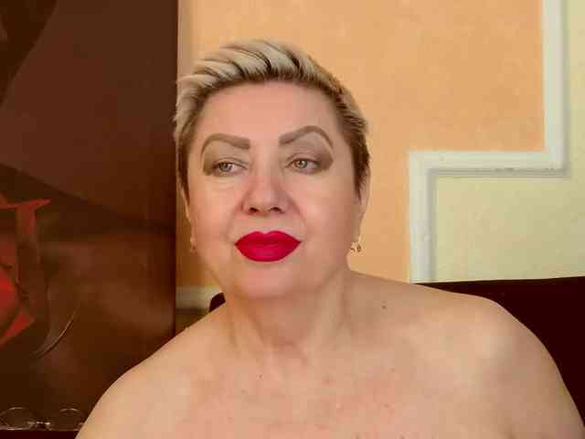 PoshLadyx Live Webcam on BongaCams