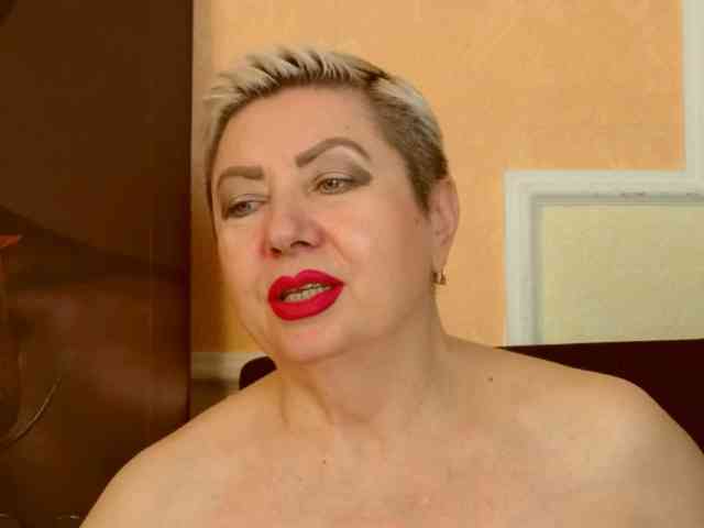 PoshLadyx webcam