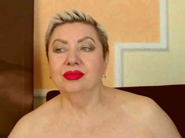 PoshLadyx webcam
