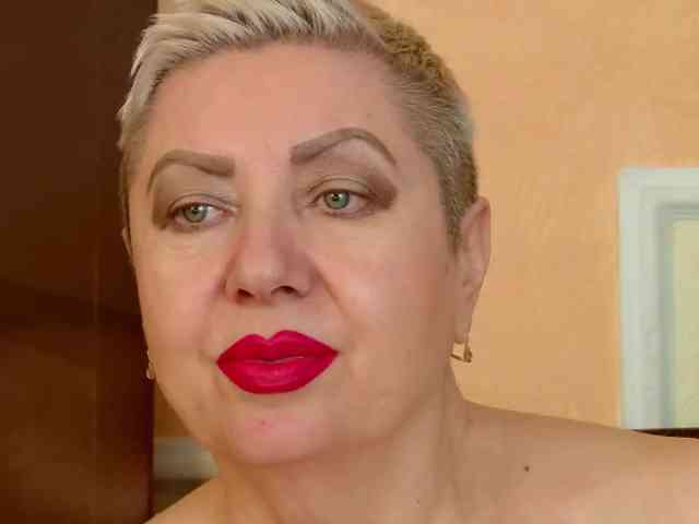 PoshLadyx webcam