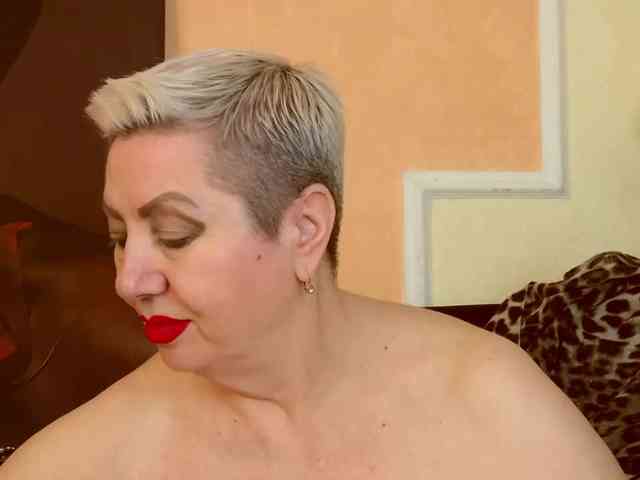 PoshLadyx webcam