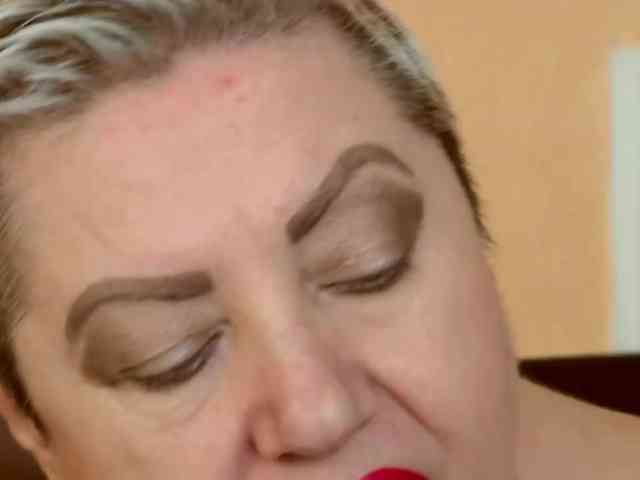 PoshLadyx webcam