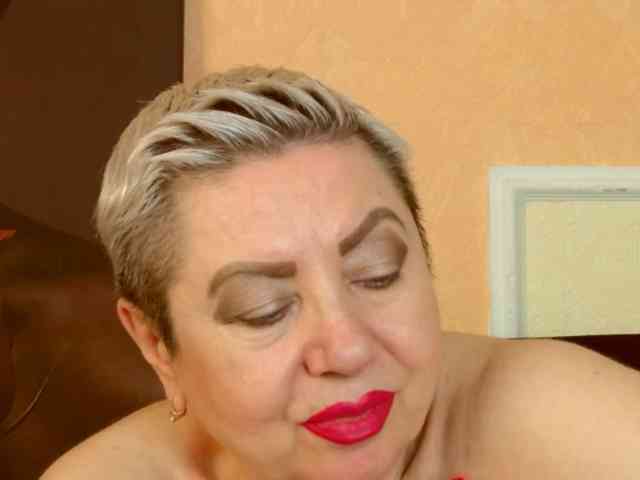 PoshLadyx webcam