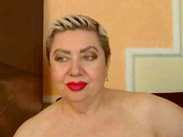 PoshLadyx webcam